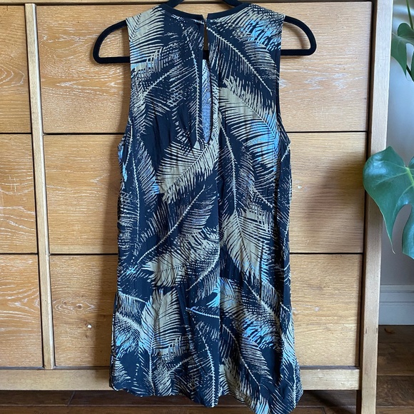 RVCA Women's Black Palm Leaf Print Sleeve-Less Dress Size Small - Picture 2 of 6